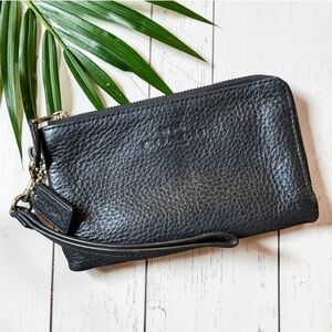 Coach Black Pebbled Leather Double Zip Wristlet Wallet Clutch